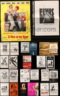 7z0623 LOT OF 24 UNCUT PRESSBOOKS 1950s-1970s advertising a variety of different movies!