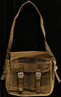 8d0171 BAND OF BROTHERS promotional musette bag 2002 lots of extras including a real field ration!