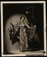 8g0369 JANE WYATT 2 deluxe 8x10 stills 1936 great full-length images by Valente, Lost Horizon!