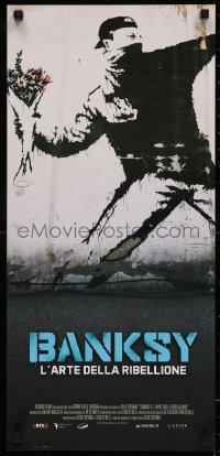 8j1043 BANKSY & THE RISE OF OUTLAW ART Italian locandina 2020 art of rioter 'throwing' flowers!