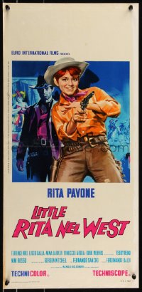 8j1073 CRAZY WESTERNERS Italian locandina 1967 different art of Terence Hill & Rita Pavone with gun!