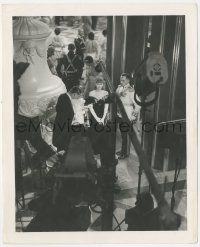 8k0041 ANNA KARENINA candid 8.25x10 still 1935 Garbo filmed rehearsing w/O'Sullivan & March by Grimes!