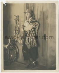 8k0157 FOUR HORSEMEN OF THE APOCALYPSE deluxe 8x10 still 1921 full-length Rudolph Valentino by Rice!