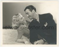 8k0233 JOHNNY EAGER deluxe 8x10 still 1942 sexy Lana & Robert Taylor by Clarence Sinclair Bull!