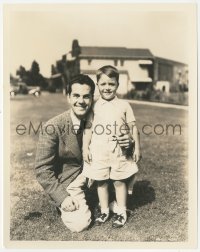 8k0401 SPANKY MCFARLAND/JOHNNY DOWNS 8x10 still 1930s grown up Johnny visiting Our Gang set!