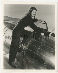 8k0457 TOO HOT TO HANDLE 8x10 key book still 1938 Myrna Loy climbing into the cockpit of her plane!