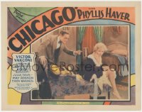 8k0831 CHICAGO LC 1927 great c/u of D.A. berating Phyllis Haver as Roxie Hart adjusting nylons!
