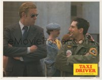 8k1216 TAXI DRIVER LC #4 1976 c/u of Robert De Niro mocking much larger Richard Higgs, Scorsese