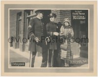 8k1218 TELL IT TO A POLICEMAN LC 1924 cop Glenn Tryon is told he's only good for watching traffic!