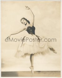 8m0274 LORETTA YOUNG deluxe 10.75x13.5 still 1930s great full-length portrait as a dancing ballerina!
