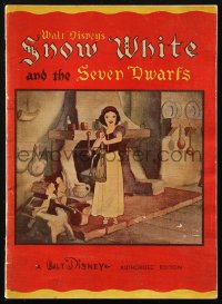 8m1066 SNOW WHITE & THE SEVEN DWARFS red style softcover book 1938 Disney authorized edition in color!