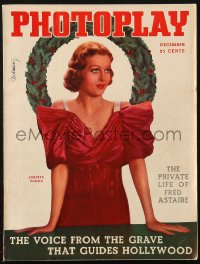 8m0763 PHOTOPLAY magazine December 1935 cover portrait of Loretta Young by Christmas wreath!