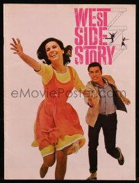 8m0435 WEST SIDE STORY English souvenir program book 1962 Academy Award winning classic musical!