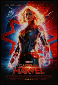 8p0798 CAPTAIN MARVEL advance DS 1sh 2019 incredible image of Brie Larson in the title role!