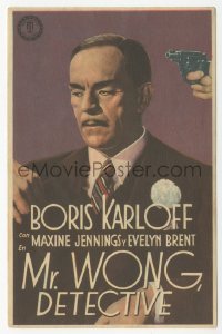 8r1039 MR. WONG, DETECTIVE Spanish herald 1944 c/u of Asian Boris Karloff with gun to his head!