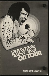 8r0550 ELVIS ON TOUR pressbook 1972 classic artwork of Elvis Presley singing into microphone!