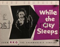 8r0654 WHILE THE CITY SLEEPS pressbook 1956 great image of Lipstick Killer's victim, Fritz Lang noir