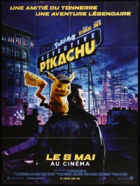 8t1096 POKEMON: DETECTIVE PIKACHU advance French 1p 2019 c/u of Justice Smith & Pikachu on roof!