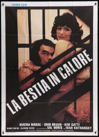 8t0424 BEAST IN HEAT Italian 1p 1981 La Bestia In Calore, naked man & woman behind bars, rare!