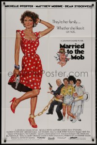 8w1062 MARRIED TO THE MOB int'l 1sh 1988 different Tanenbaum art of Michelle Pfeiffer with gun!