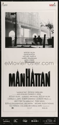 8x0918 MANHATTAN Italian locandina R2017 classic image of Woody Allen & Diane Keaton by bridge!