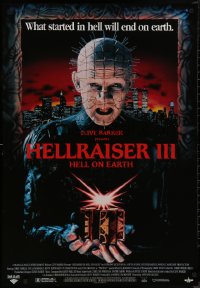 8y0227 HELLRAISER III: HELL ON EARTH 27x39 video poster 1992 Clive Barker, Pinhead holding cube!