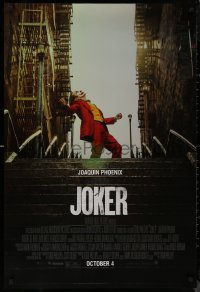 8y1058 JOKER advance DS 1sh 2019 Joaquin Phoenix as the DC Comics villain at the top of the steps!