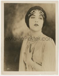 8z0045 AILEEN PRINGLE 8x10.25 still 1924 waist-high portrait of the leading lady wearing pearls!