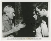 8z0170 COLLECTOR candid 8.25x10 still 1965 William Wyler, Terence Stamp & Samantha Eggar on set!