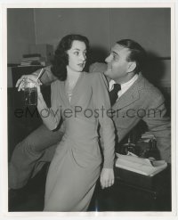 8z0216 DU BARRY WAS A LADY candid 8.25x10 still 1943 Zero Mostel lunges for Virginia O'Brien's drink!