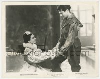 8z0234 FIRE OVER ENGLAND 8x10.25 still 1937 c/u of young Laurence Olivier & beautiful Vivien Leigh!
