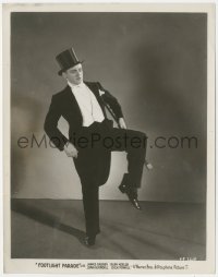 8z0237 FOOTLIGHT PARADE 8x10.25 still 1933 best full-length James Cagney in tuxedo & top hat!