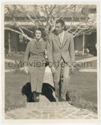 8z0252 GARY COOPER 8x10 still 1934 on a stroll at home with wife Sandra Shaw by George Reineking!