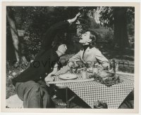 8z0377 LOVE IN THE AFTERNOON 8.25x10 still 1957 Gary Cooper feeding grapes to Audrey Heburn!