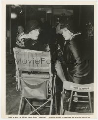 8z0533 SOME LIKE IT HOT candid 8.25x10 still 1959 Tony Curtis & Jack Lemmon in drag between scenes!