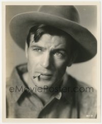 8z0540 SPOILERS 8.25x10 still 1930 best portrait of Gary Cooper with hand rolled cigarette by Dyar!