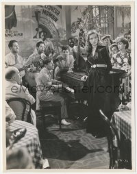 8z0576 TO HAVE & HAVE NOT 7.75x10 still 1944 Hoagy Carmichael plays piano as Lauren Bacall sings!
