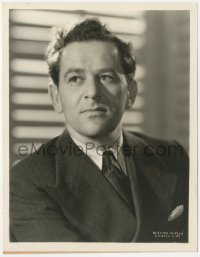 8z0615 WILLIAM WYLER 8x10.25 still 1949 great portrait of the director when he made Dead End!