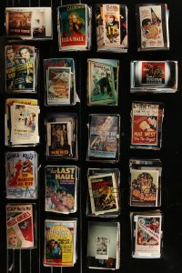 9a0651 LOT OF 2,000+ KODAK AND FUJI COLOR PHOTOS OF MOVIE POSTERS 1990s wonderful images!