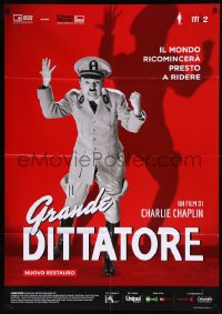 9b0912 GREAT DICTATOR Italian 1p R2020 different image of Charlie Chaplin as Hitler-like Hynkel!