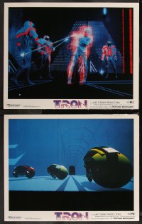 9c0391 TRON 2 LCs 1982 Walt Disney sci-fi fx, Jeff Bridges in video game, lightcycles!