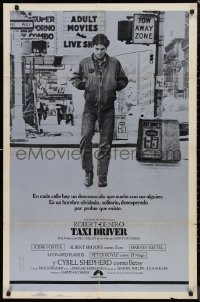 9d0916 TAXI DRIVER int'l Spanish language 1sh 1976 De Niro walking in New York City, Martin Scorsese!
