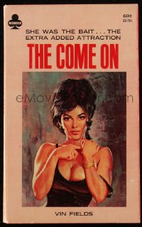 9g1062 COME ON paperback book 1966 she was the bait... the extra added attraction, sexy art!