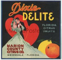 9g0978 DIXIE DELITE 9x9 crate label 1940s Florida cirtrus fruits, art of fancy couple embracing!