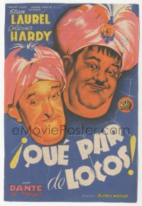 9g1328 A-HAUNTING WE WILL GO Spanish herald 1943 different art of Laurel & Hardy by Josep Soligo!