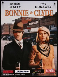 9h0654 BONNIE & CLYDE French 16x21 R2000 different close up of Warren Beatty & Faye Dunaway with guns!