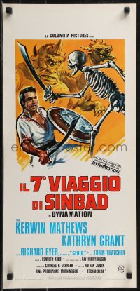 9h0828 7th VOYAGE OF SINBAD Italian locandina R1976 different art of Matthews with monsters!