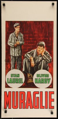9h1025 PARDON US Italian locandina R1965 different art of convicts Stan Laurel & Oliver Hardy!