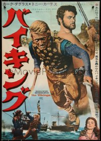9h0124 VIKINGS Japanese R1966 different image of Kirk Douglas, Tony Curtis & sexy Janet Leigh!