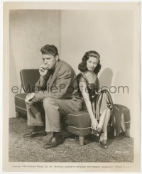 9j1264 CRISS CROSS 8.25x10 still 1948 smoking Burt Lancaster back to back with sexy Yvonne De Carlo!